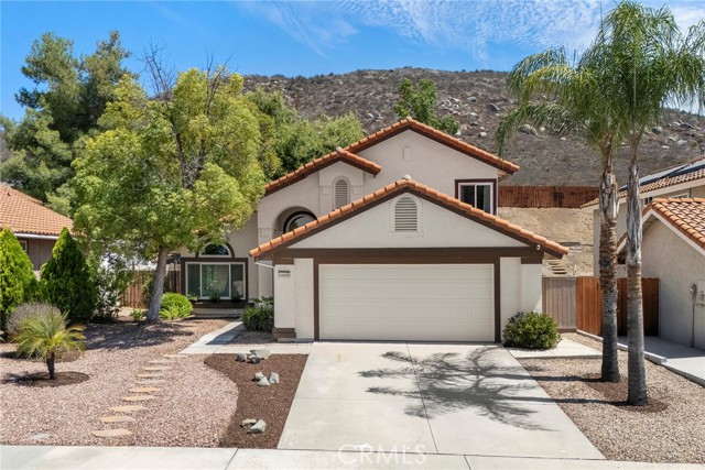 Detail Gallery Image 2 of 29 For 24498 Jacarte Dr, Murrieta,  CA 92562 - 4 Beds | 3 Baths