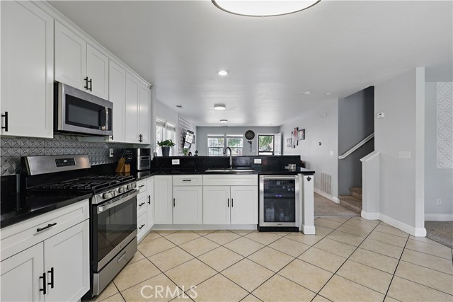 Detail Gallery Image 12 of 44 For 1235 Sunrise Dr, Merced,  CA 95348 - 4 Beds | 2/1 Baths