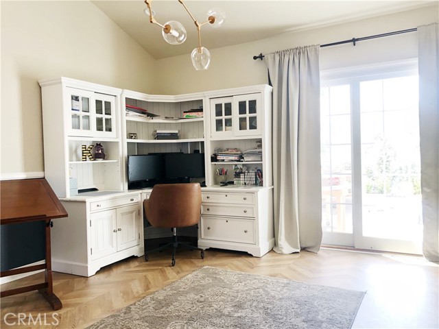 Detail Gallery Image 19 of 33 For 1702 Lake Street, Huntington Beach,  CA 92648 - 4 Beds | 3 Baths