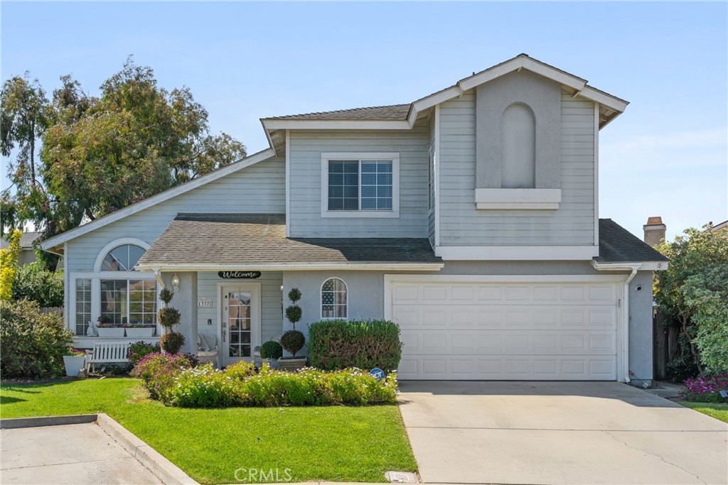 1337 Lloyd Place