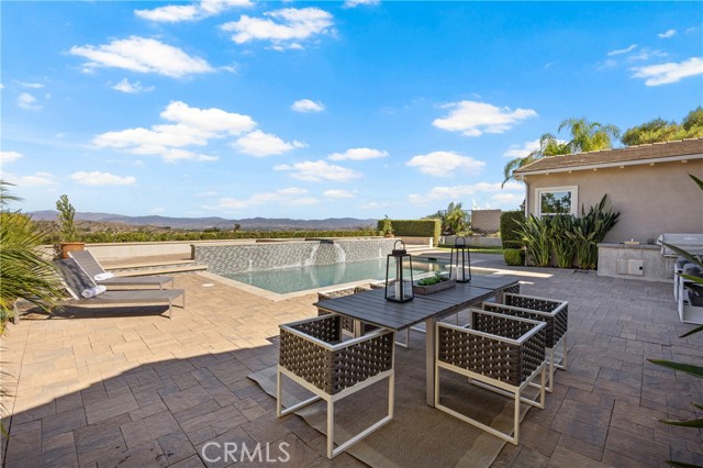 Detail Gallery Image 50 of 64 For 24910 Old Stone Way, Stevenson Ranch,  CA 91381 - 5 Beds | 5 Baths