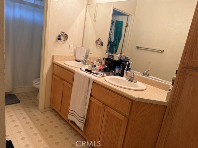 Detail Gallery Image 15 of 16 For 480 Joleen Ct, Merced,  CA 95341 - 4 Beds | 2 Baths