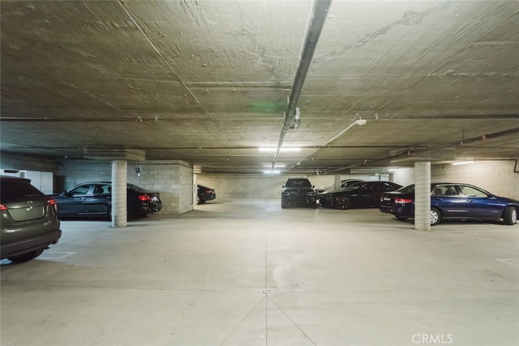 https://media.crmls.org/medias/ca86b90f-a28b-441e-b226-121bc2acc880.jpg?preset=X-Large
