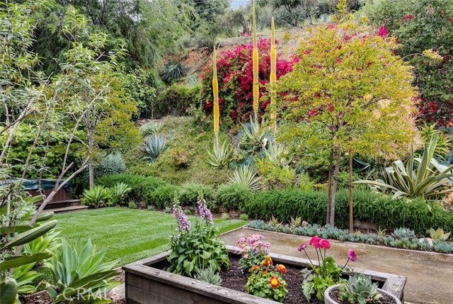 Detail Gallery Image 27 of 29 For 435 Paulette Pl, La Canada Flintridge,  CA 91011 - 3 Beds | 2 Baths