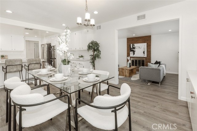 2101 El Arbolita Drive, Glendale CA: https://media.crmls.org/medias/ca87efb6-cecc-423c-ab31-37e4d2079cb3.jpg