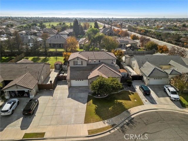 Detail Gallery Image 7 of 67 For 12809 Trafalgar Square, Bakersfield,  CA 93312 - 5 Beds | 3 Baths