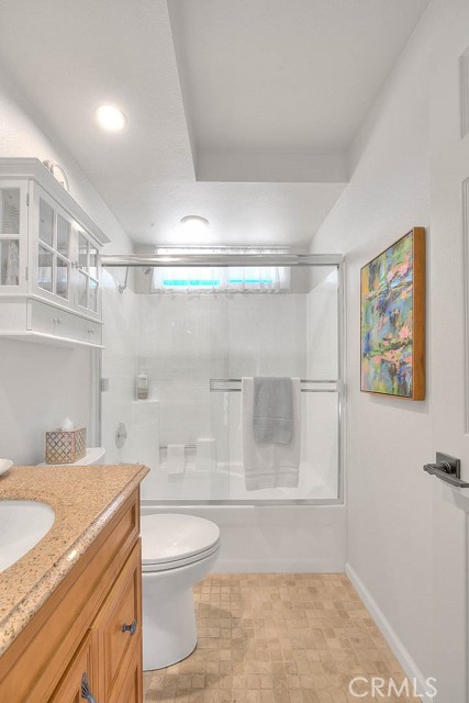 13563 Meadow Crest Drive, Chino Hills CA: https://media.crmls.org/medias/ca897e2e-c3cd-420d-9e3a-f0b712ffd341.jpg