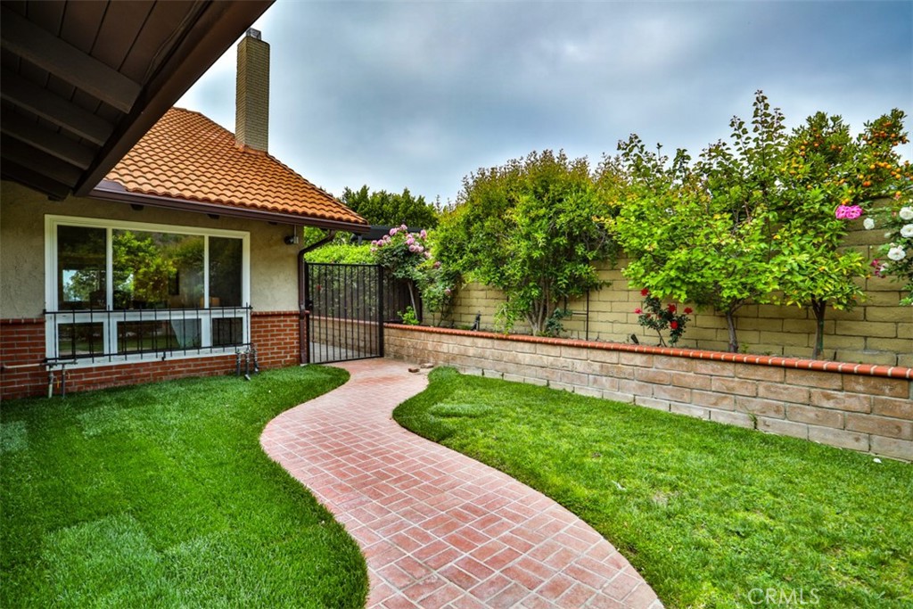 3309 Wedgewood Lane Burbank img 21