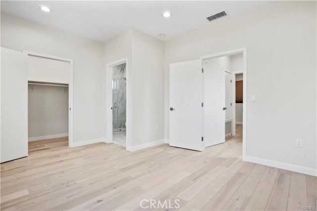 Detail Gallery Image 11 of 18 For 11428 Erwin, North Hollywood,  CA 91606 - 2 Beds | 2/1 Baths