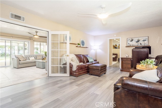 Detail Gallery Image 7 of 41 For 12142 Gerald Ave, Granada Hills,  CA 91344 - 4 Beds | 3 Baths
