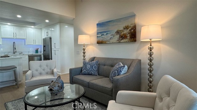 Detail Gallery Image 9 of 38 For 1562 Golden Rain Road #44h, Seal Beach,  CA 90740 - 2 Beds | 1 Baths