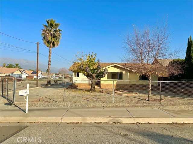 Detail Gallery Image 2 of 26 For 997 4th St, Calimesa,  CA 92320 - 3 Beds | 2 Baths