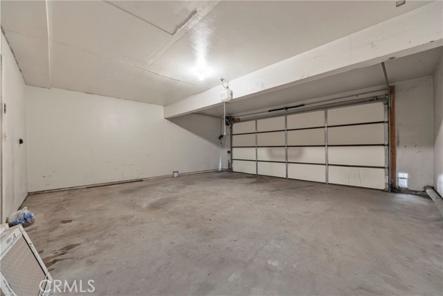 Detail Gallery Image 29 of 38 For 16590 Terrace Ln #G,  Fontana,  CA 92335 - 3 Beds | 2/1 Baths