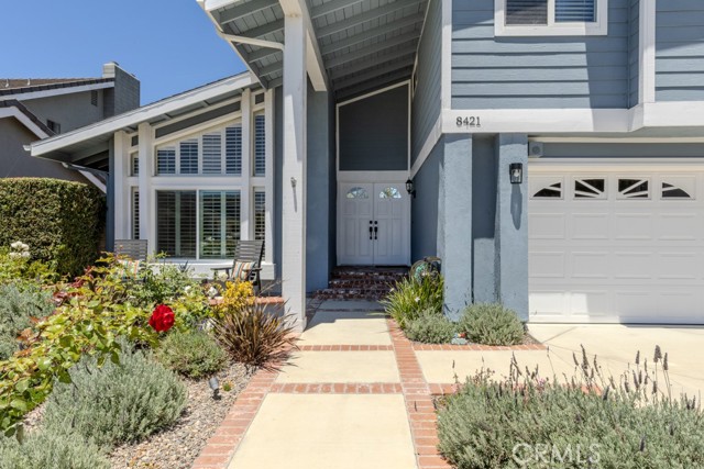 8421 Deepcliff Dr., Huntington Beach CA: https://media.crmls.org/medias/ca8bce4f-a47d-4d9a-9cd8-f3abb4e43589.jpg