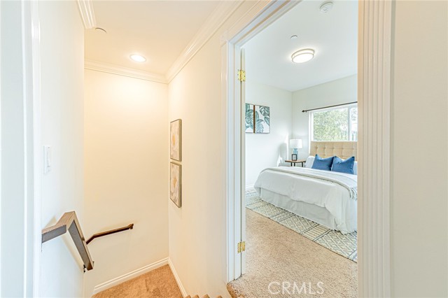 Detail Gallery Image 16 of 37 For 6939 Greeley St #112,  Tujunga,  CA 91042 - 3 Beds | 2/1 Baths