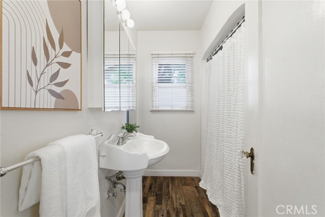 Detail Gallery Image 13 of 27 For 236 West 1st Avenue, Chico,  CA 95926 - 3 Beds | 1/1 Baths