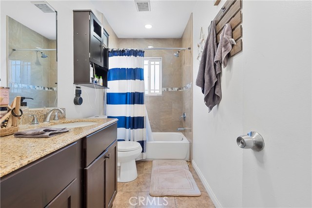 Detail Gallery Image 15 of 36 For 1627 Broad Ave, Wilmington,  CA 90744 - – Beds | – Baths