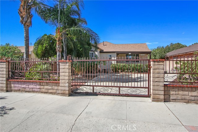 13727 Judd Street photo 2