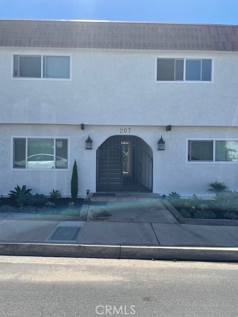 207 W Marquita #7