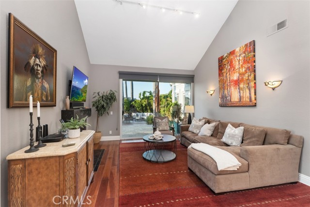 3 Parkman E Road, Laguna Niguel CA: https://media.crmls.org/medias/ca902256-831f-4ddb-8b58-d97095f5f1a7.jpg
