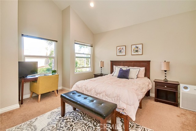 19 Las Cruces, Irvine CA: https://media.crmls.org/medias/ca910f51-218d-4358-8d6f-458ebe18d496.jpg
