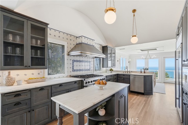 553 Via Almar, Palos Verdes Estates, California 90274, 4 Bedrooms Bedrooms, 0 ,4 BathroomsBathrooms,Residential,For Sale,Via Almar,0,PV26103246 553 Via Almar, Palos Verdes Estates, California 90274, 4 Bedrooms Bedrooms, 0 ,4 BathroomsBathrooms,Residential,For Sale,Via Almar,0,PV26103246