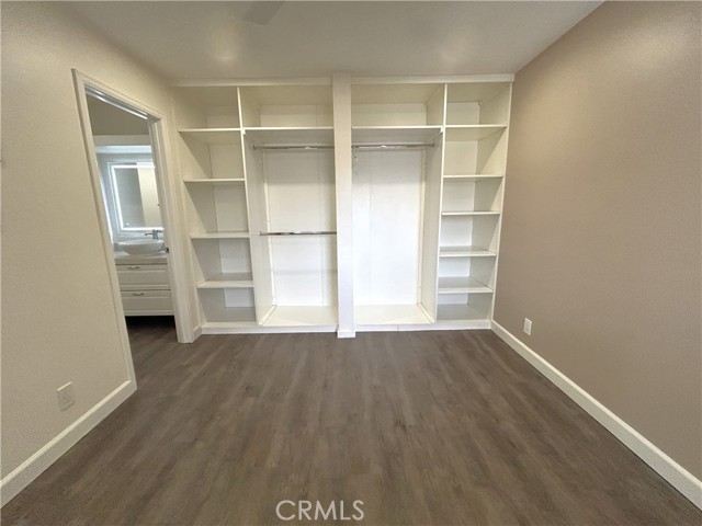 Detail Gallery Image 16 of 21 For 3719 Oak Creek, Ontario,  CA 91761 - 2 Beds | 2 Baths