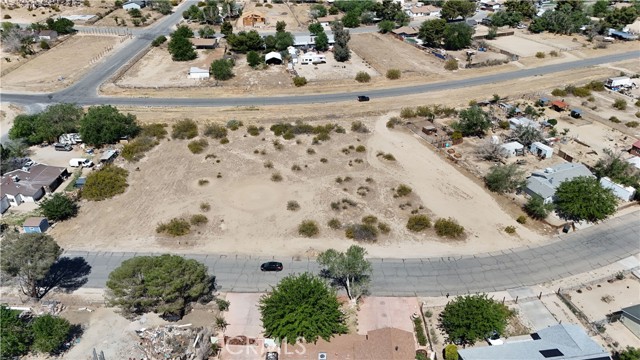 Detail Gallery Image 12 of 14 For 40127 Ridgemist St, Lake Los Angeles,  CA 93591 - – Beds | – Baths