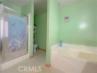 2901 Flint Hills Drive, Bakersfield CA: https://media.crmls.org/medias/ca92f814-f7d8-44be-ad9f-7f06d3be7559.jpg