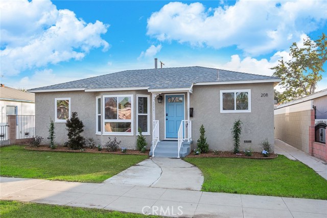 208 E 67th St, Long Beach, CA 90805