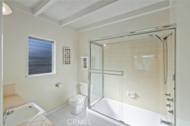 Detail Gallery Image 14 of 18 For 1510 1/2 Abalone Pl, Newport Beach,  CA 92662 - 1 Beds | 1 Baths