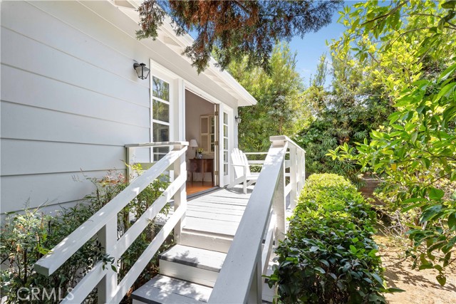 408 Oxford Drive, Arcadia CA: https://media.crmls.org/medias/ca9359bd-2445-492f-aa0c-ed038eb52bde.jpg