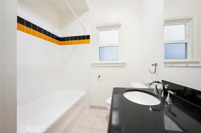 Detail Gallery Image 13 of 16 For 218 216 E Windsor Rd #1,  Glendale,  CA 91205 - 2 Beds | 1 Baths