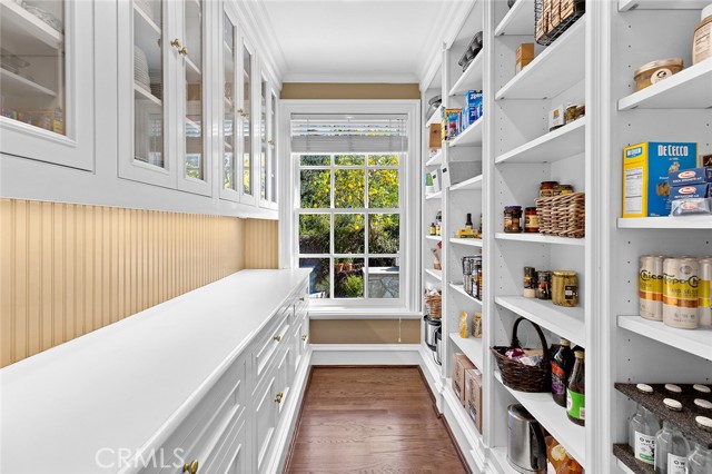 1 San Mateo Way, Corona del Mar CA: https://media.crmls.org/medias/ca93dc1b-2a5f-49e3-a27f-731a68379f03.jpg