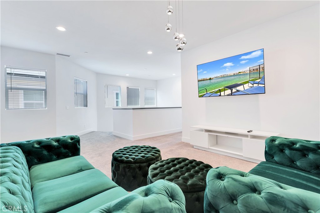 MLS #CV25246460 image #19