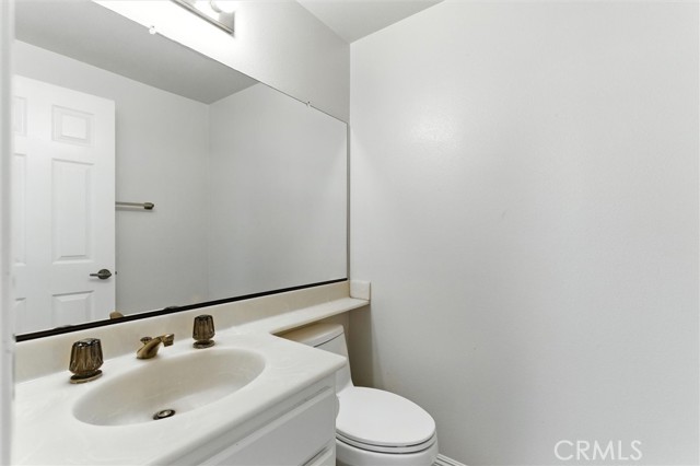17826 Osage Avenue, Torrance CA: https://media.crmls.org/medias/ca95b48f-2950-4420-b0b0-f3a465d7d7d5.jpg