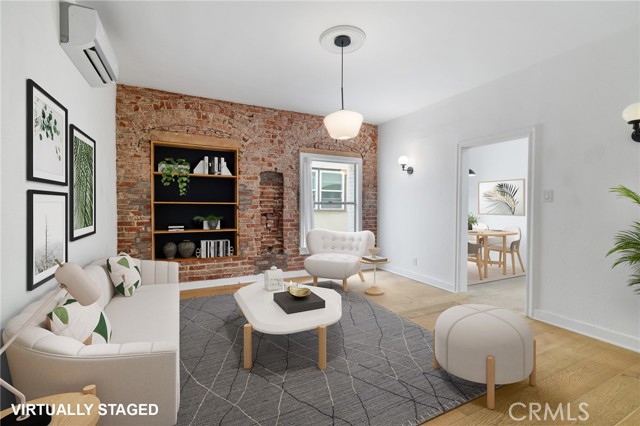 Detail Gallery Image 2 of 39 For 211 S Berendo St #3,  Los Angeles,  CA 90004 - 1 Beds | 1 Baths