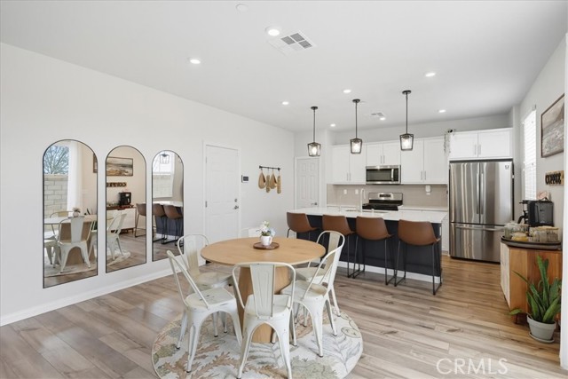 Detail Gallery Image 11 of 41 For 26960 Red Dr, Menifee,  CA 92585 - 3 Beds | 2/1 Baths