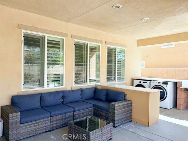 Detail Gallery Image 15 of 26 For 14648 Viva Dr, Corona,  CA 92880 - 6 Beds | 3/1 Baths