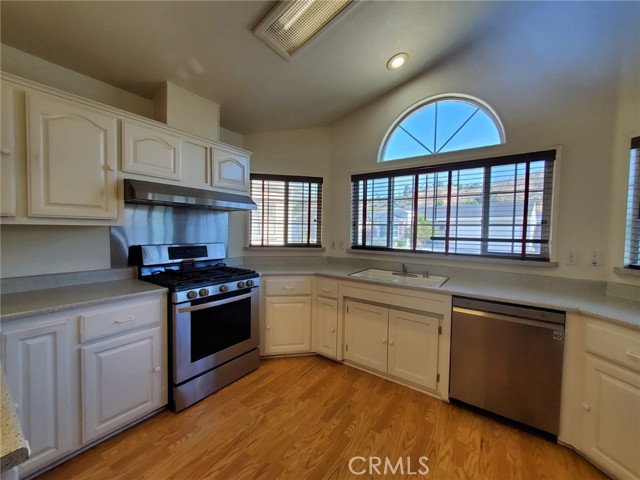 20042 Canyon View Drive # 74, Canyon Country (santa Clarita), California 91351, 3 Bedrooms Bedrooms, ,2 BathroomsBathrooms,Residential,For Sale,20042 Canyon View Drive # 74,CRSR24239257