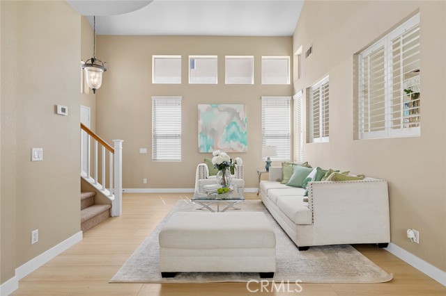 Detail Gallery Image 7 of 37 For 9 Baroque Way, Lake Forest,  CA 92610 - 5 Beds | 2/1 Baths