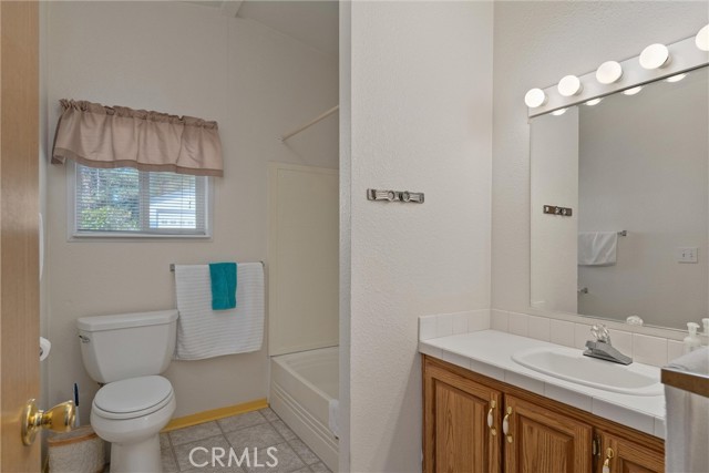 Detail Gallery Image 25 of 37 For 401 Stoneridge, Oroville,  CA 95966 - 2 Beds | 2 Baths