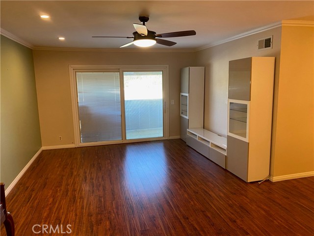 Detail Gallery Image 1 of 27 For 15920 Alta Vista Dr. F, La Mirada,  CA 90638 - 2 Beds | 2 Baths