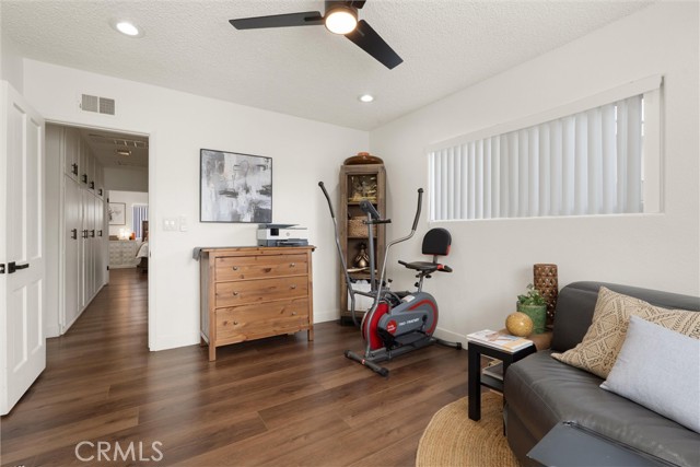 Detail Gallery Image 14 of 46 For 1675 W Mells, Anaheim,  CA 92802 - 4 Beds | 2/1 Baths