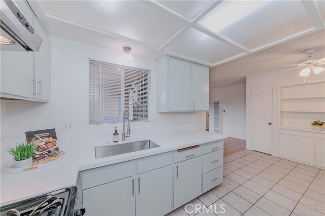 Detail Gallery Image 10 of 37 For 2501 W Redondo Beach Bld #317,  Gardena,  CA 90249 - 1 Beds | 1 Baths