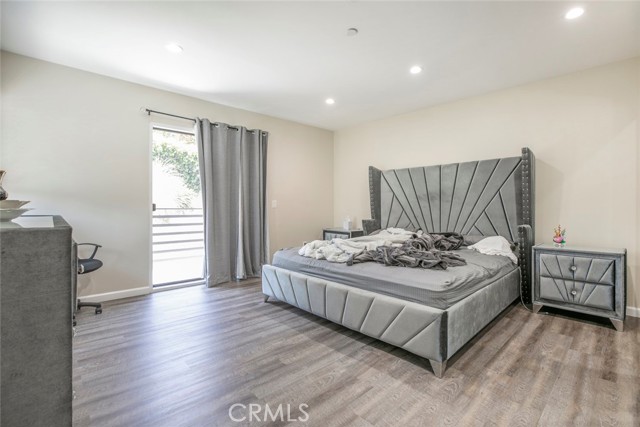 17465 Tuscan Drive, Granada Hills CA: https://media.crmls.org/medias/ca9cf370-b941-4ee8-a0c5-b98104693a6f.jpg