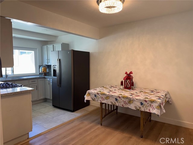 Detail Gallery Image 9 of 28 For 820 W 232nd, Torrance,  CA 90502 - 2 Beds | 2 Baths