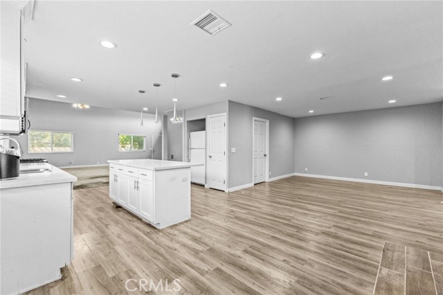 Detail Gallery Image 18 of 34 For 15814 Fresno St, Victorville,  CA 92395 - 4 Beds | 3 Baths