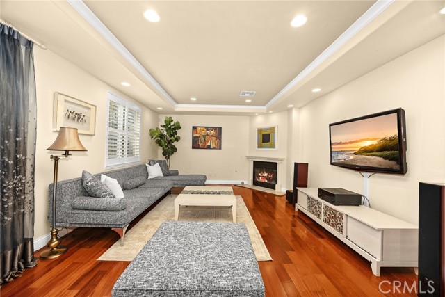 838 Braewood Court, South Pasadena CA: https://media.crmls.org/medias/ca9ea916-7f1a-4732-a524-42c24ce1f725.jpg