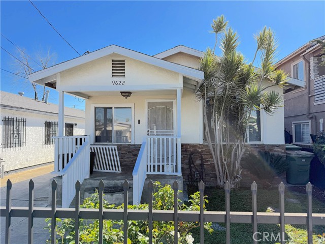 Detail Gallery Image 2 of 2 For 9622 Evers, Los Angeles,  CA 90002 - 3 Beds | 2 Baths